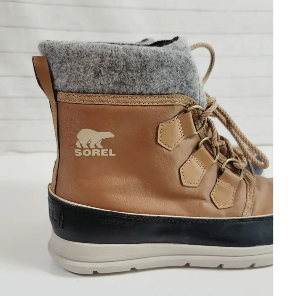 Sorel Explorer Carnival Waterproof Snow Boot in Elk/Dark Stone, sz 9